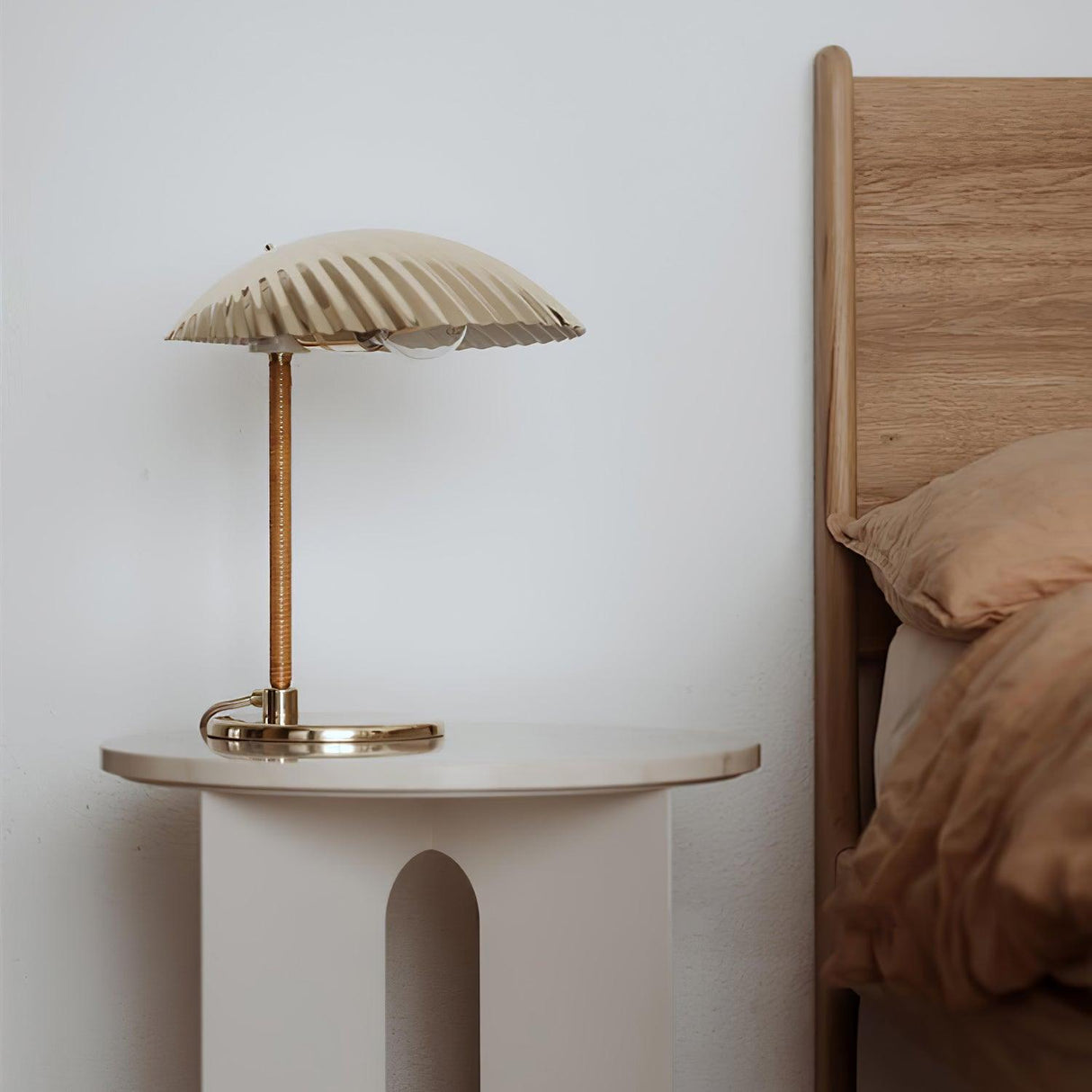 Brass Shell Table Lamp