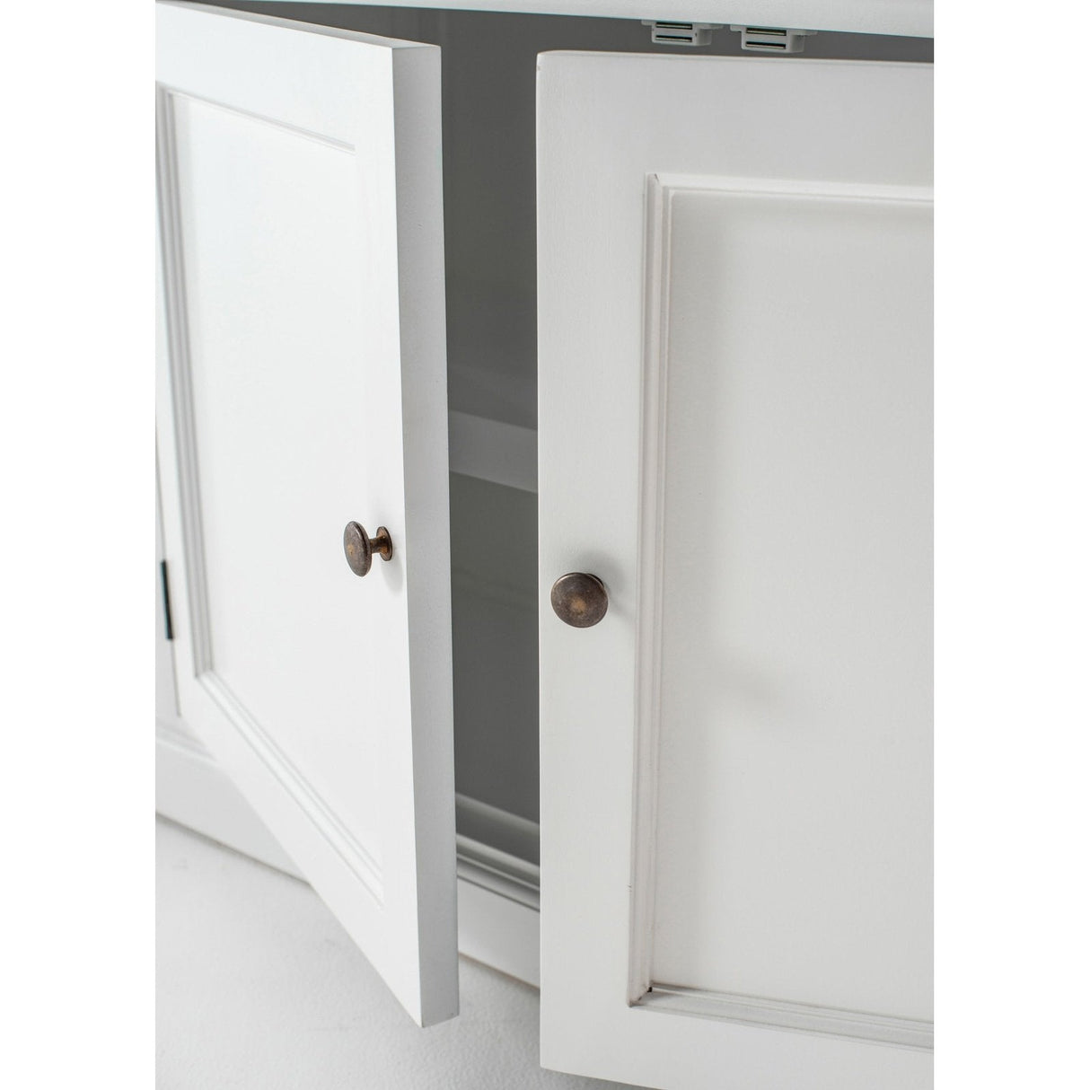 NovaSolo Halifax Single-Bay Hutch Cabinet In Classic White CA637