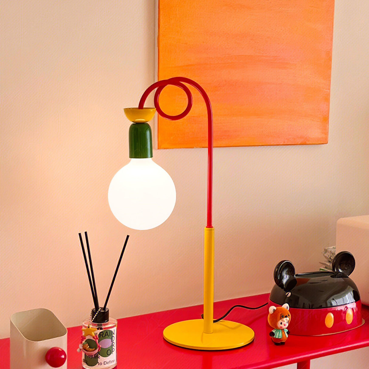 Pirulo Table Lamp