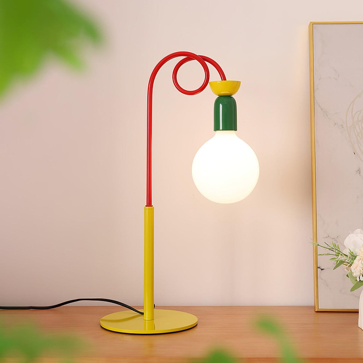 Pirulo Table Lamp