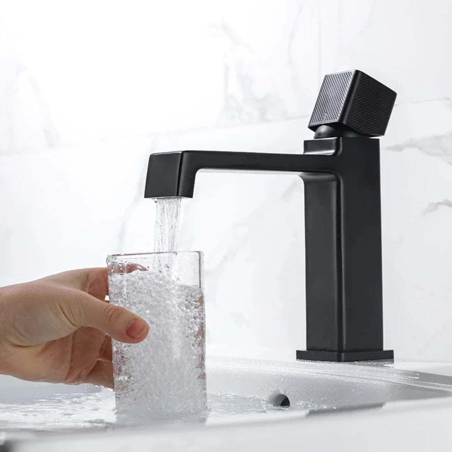 Milo - Modern Bathroom Faucet