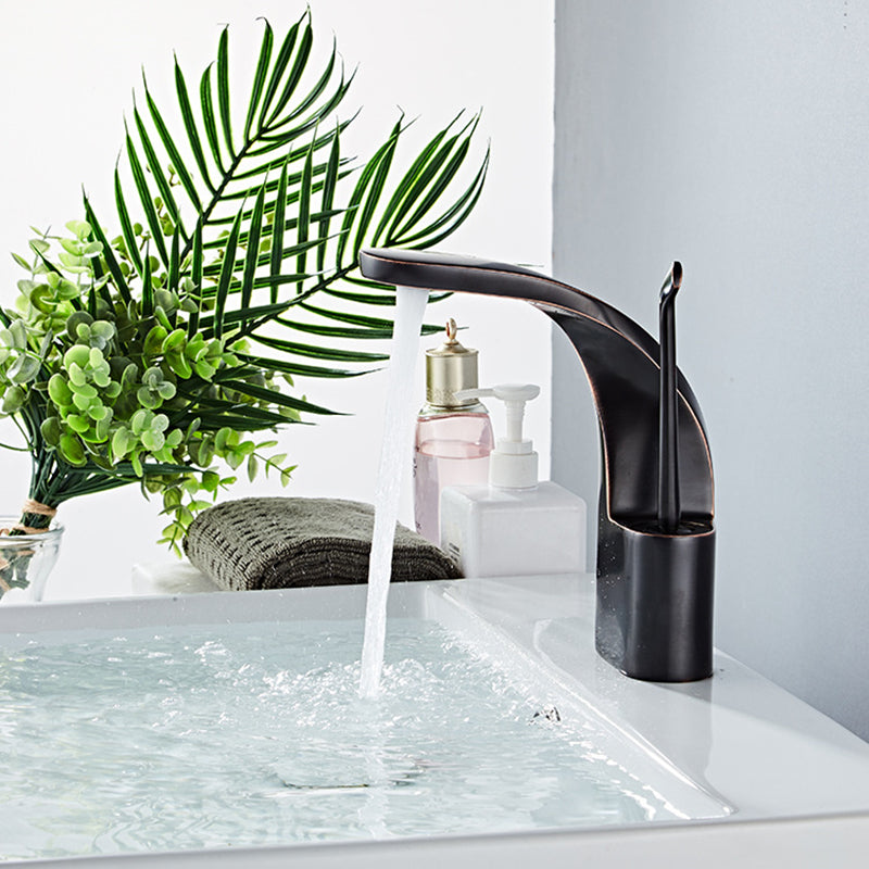 Jordy - Modern Bathroom Faucet