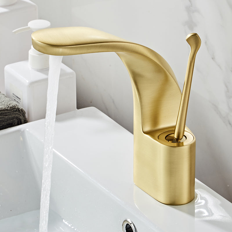 Jordy - Modern Bathroom Faucet