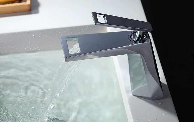 Wren - Modern Bathroom Faucet