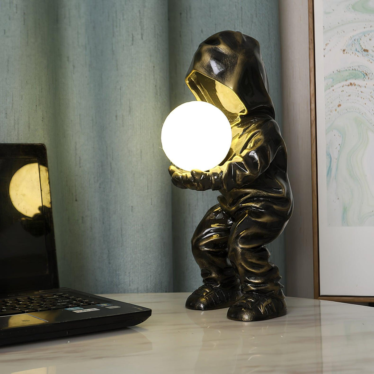 Hacker Planet Table Lamp