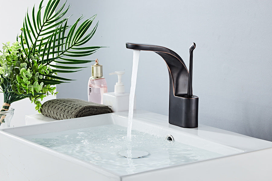 Jordy - Modern Bathroom Faucet