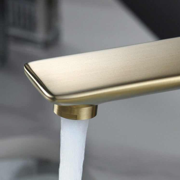 Maiken - Modern Bathroom Faucet