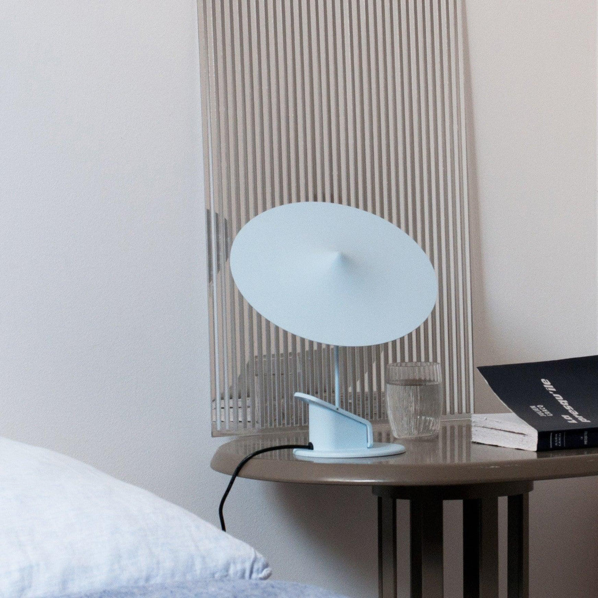 Ile Table Lamp