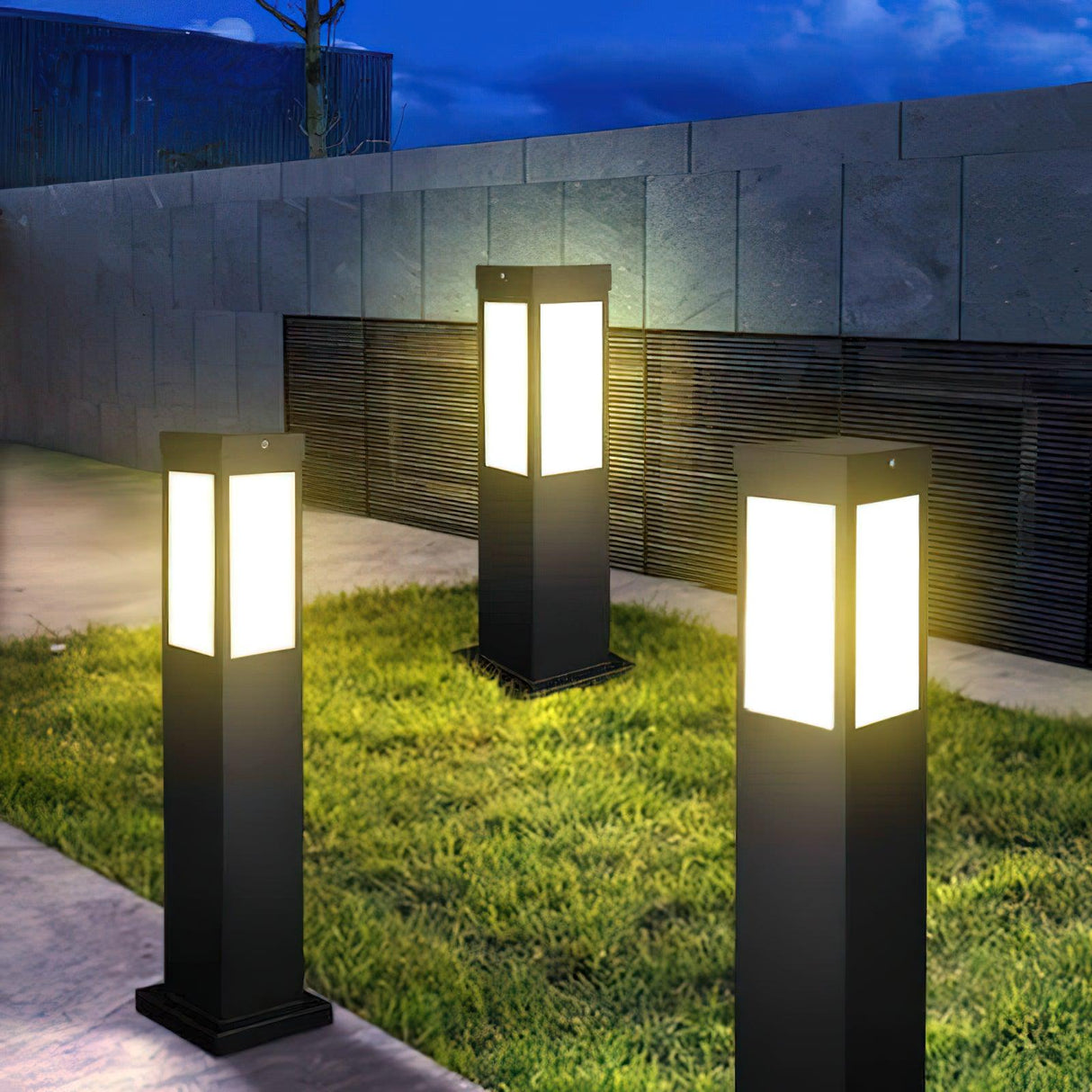 Kuzco Bollard Garden Light