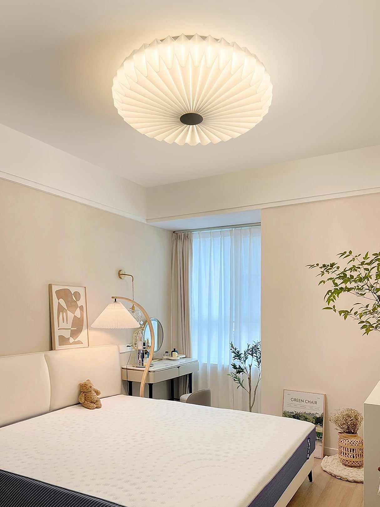 Linn Ceiling Lamp