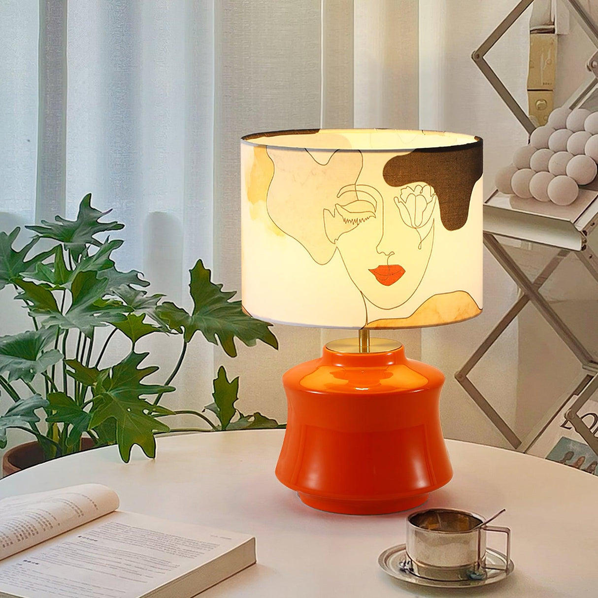 Marilyn Table Lamp