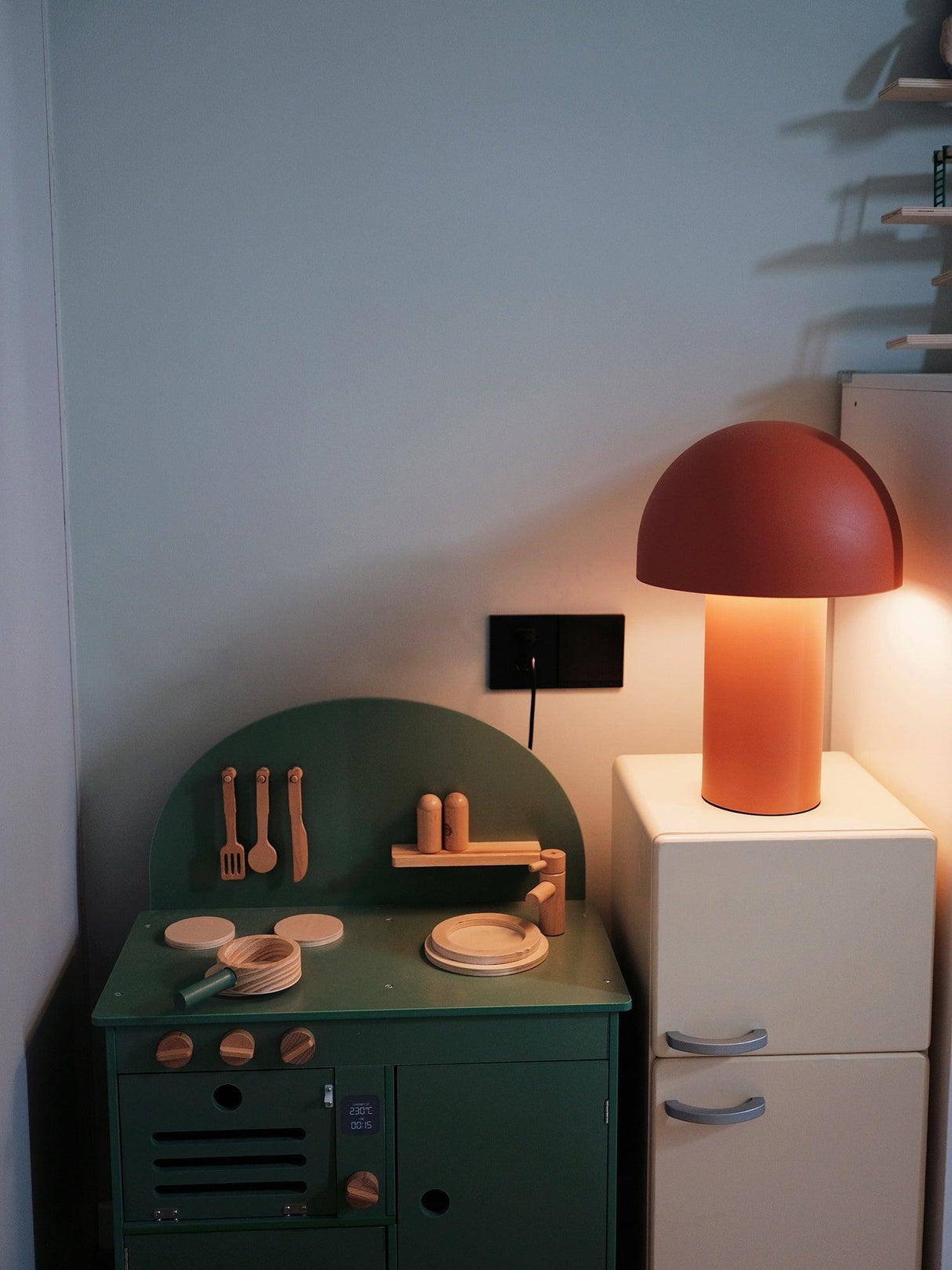 Mushroom Umbrella Table Lamp