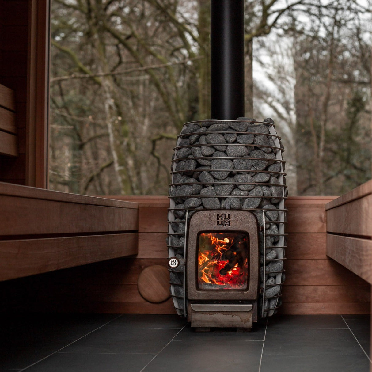 HUUM HIVE HEAT 12kW Wood Burning Stove Kit w/ Chimney and Floor Protection and Stones