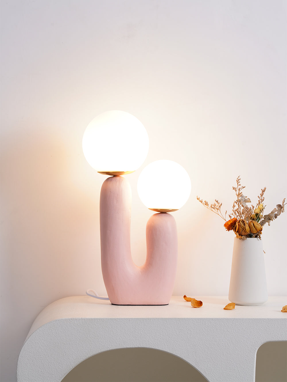 Oo Rough Table Lamp