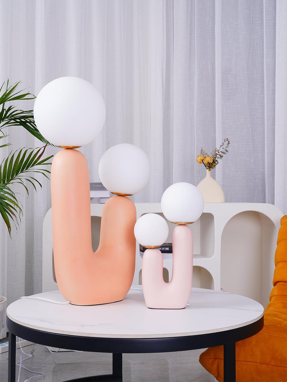 Oo Smooth Table Lamp