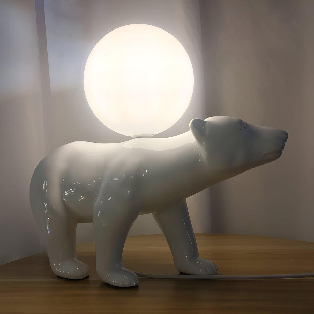 Polar Bear Table Lamp