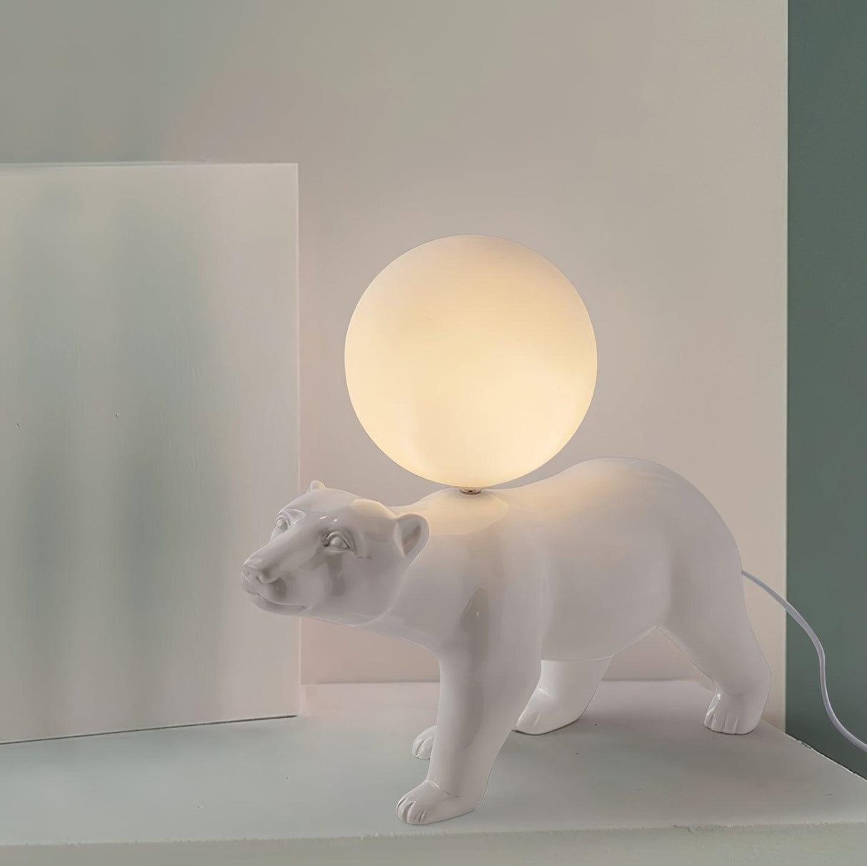 Polar Bear Table Lamp