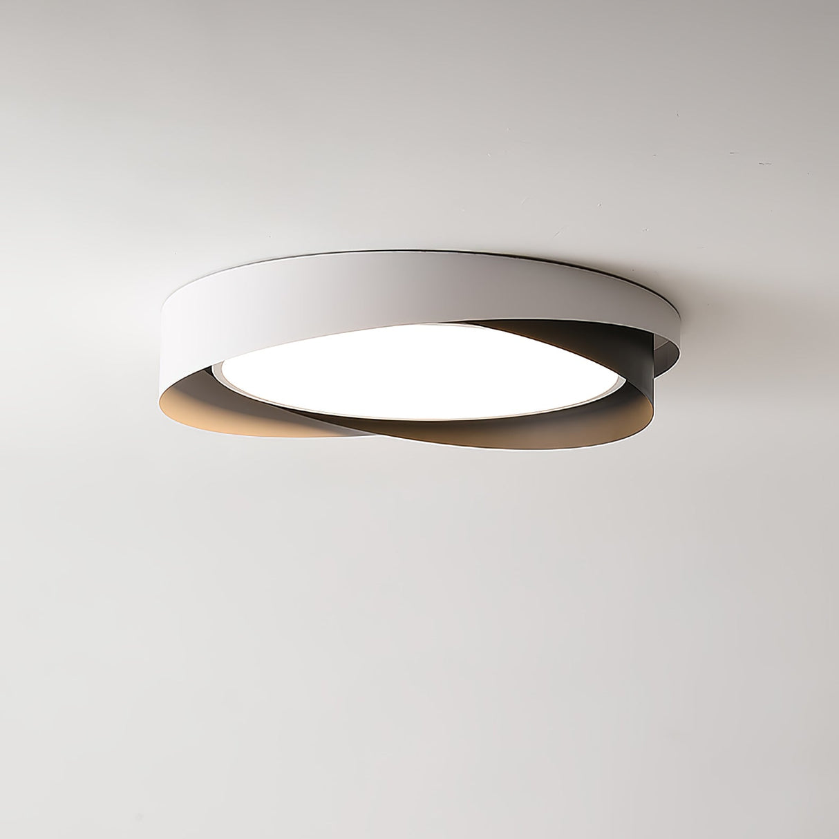 Quinn Ceiling Light