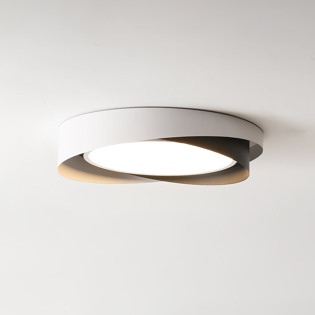 Quinn Ceiling Light