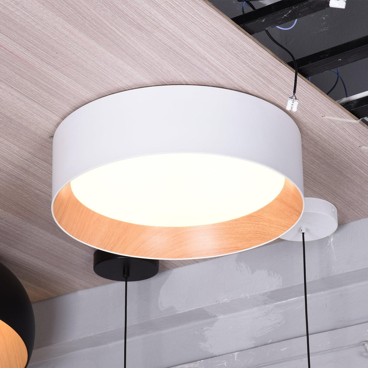 Round Ceiling Lamp