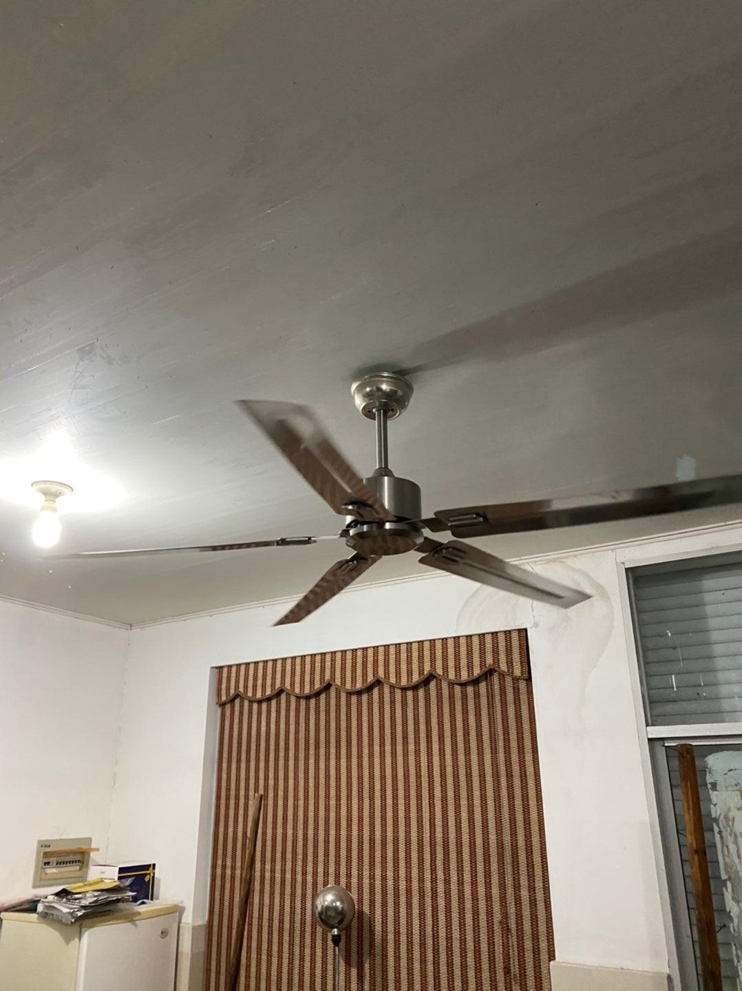 Rozzen Ceiling Fan 52″