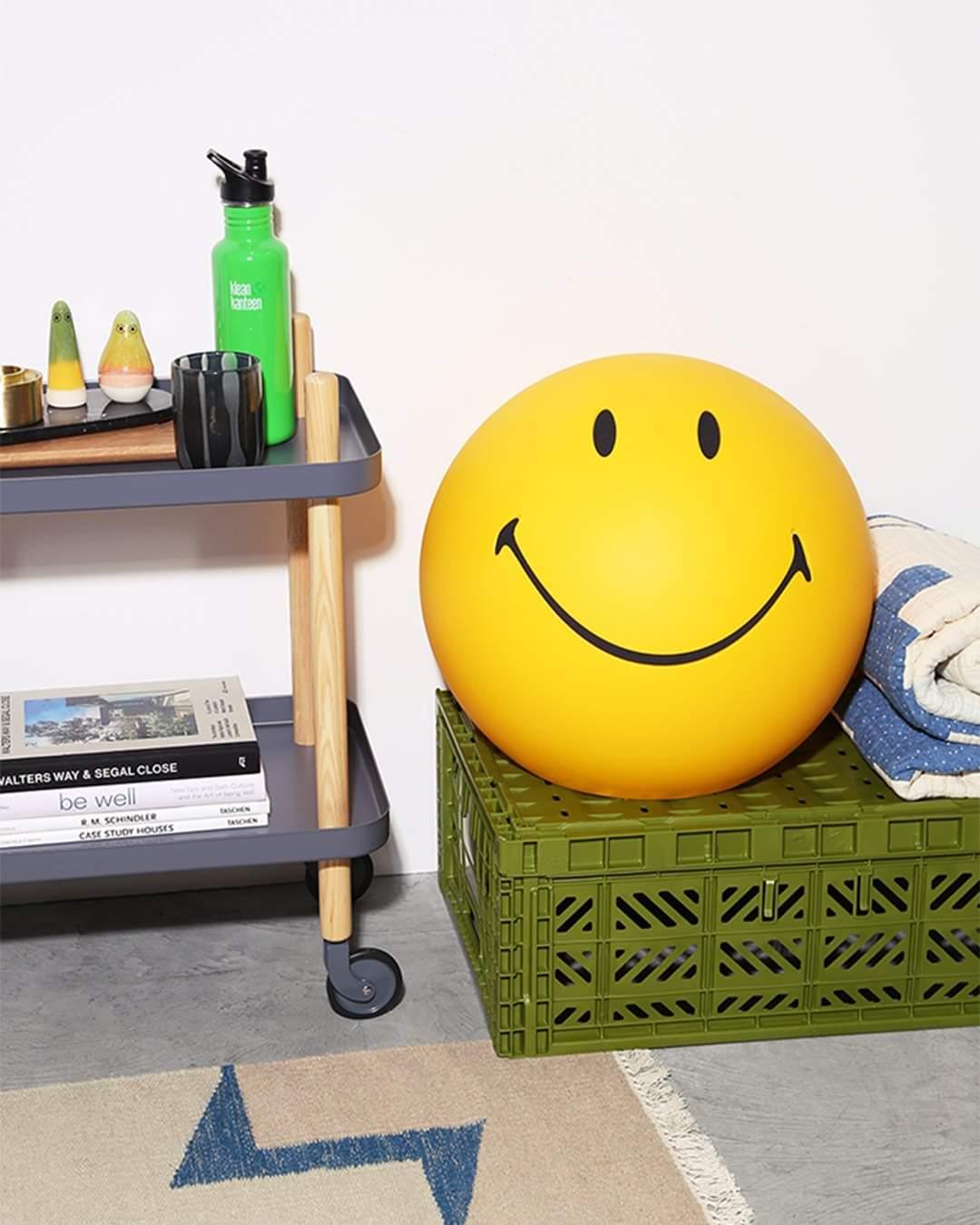 Smiling Table Lamp