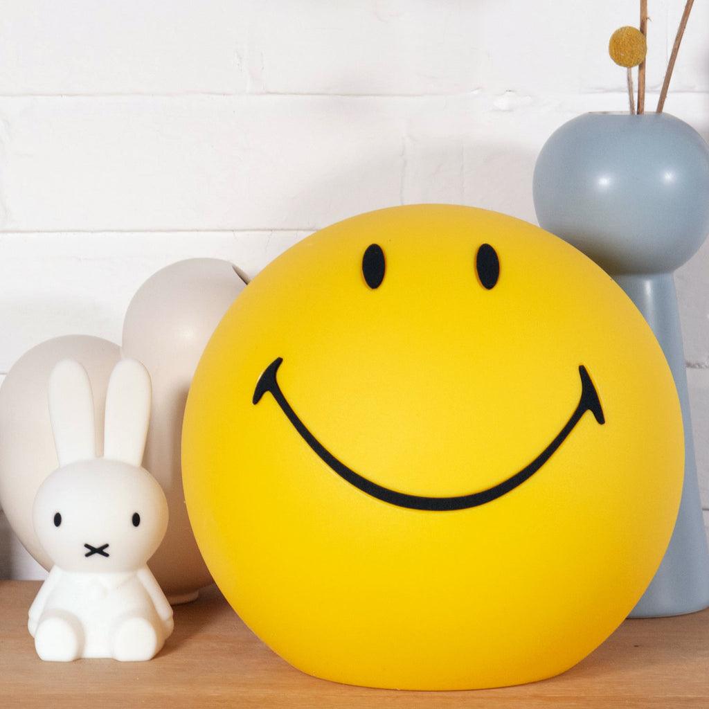 Smiling Table Lamp