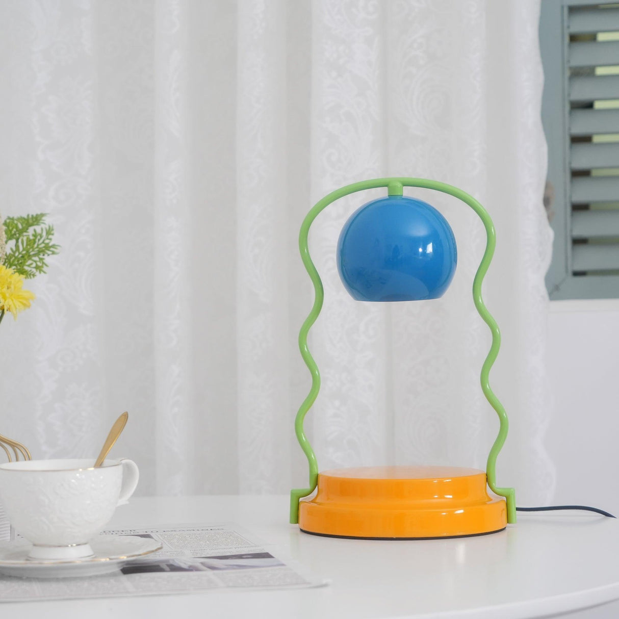 Squiggle Bright Table Lamp