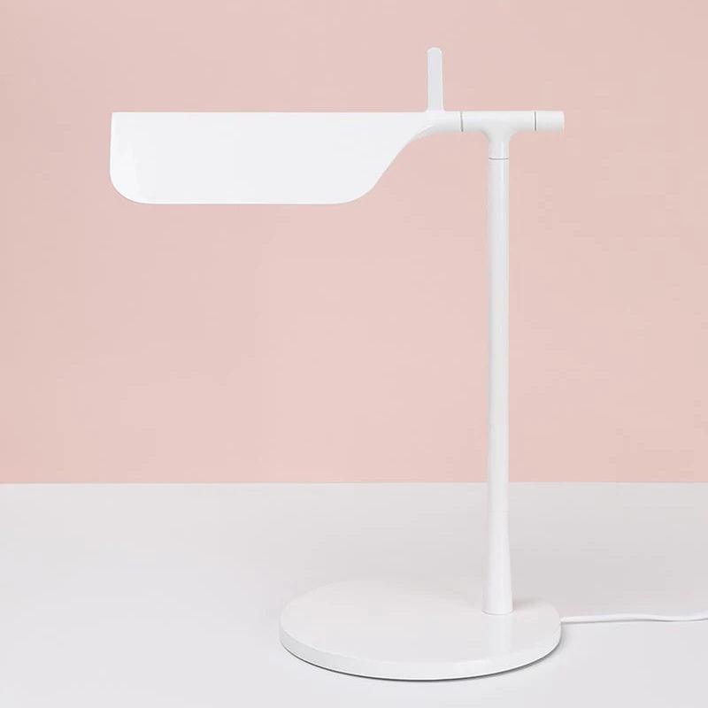 Pivot Ease Table Lamp