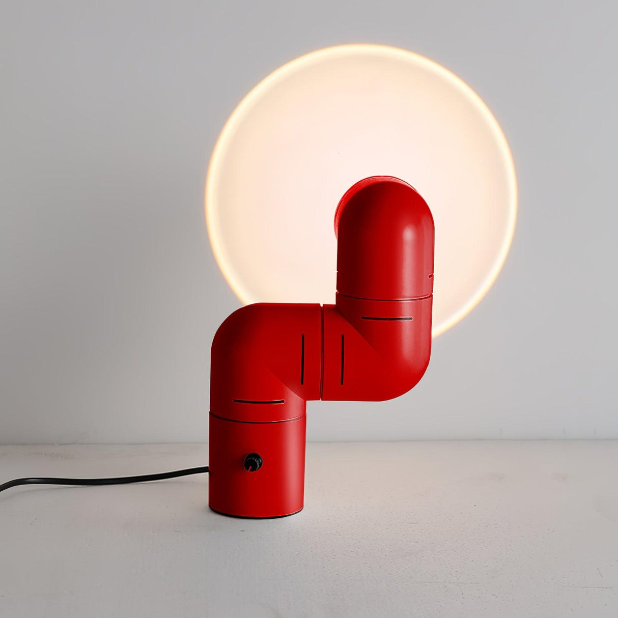 Tatu Table Lamp