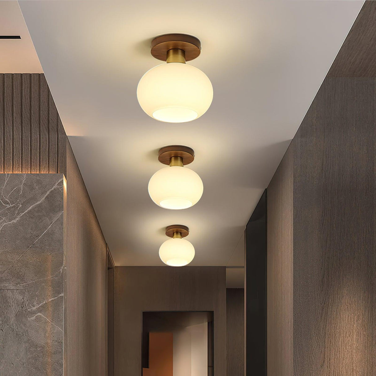 White Shell Ceiling Lamp