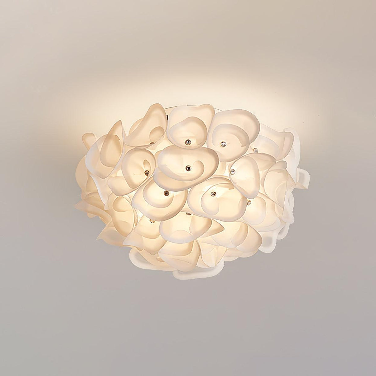 White Flower Ceiling Lamp