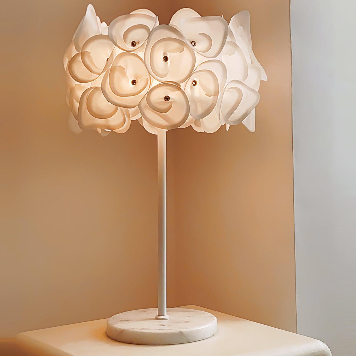 White Flower Table Lamp