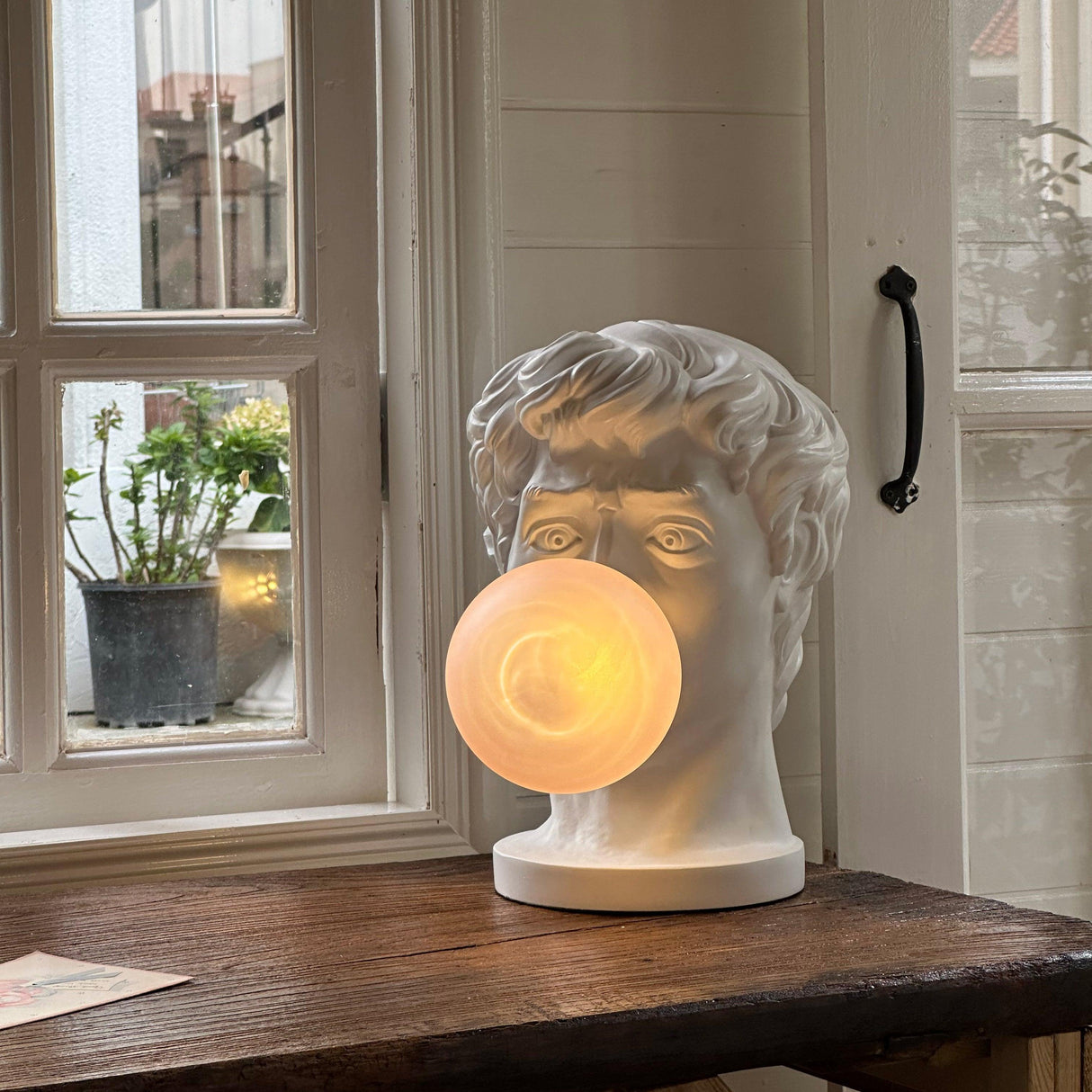 Wonder Table Lamp