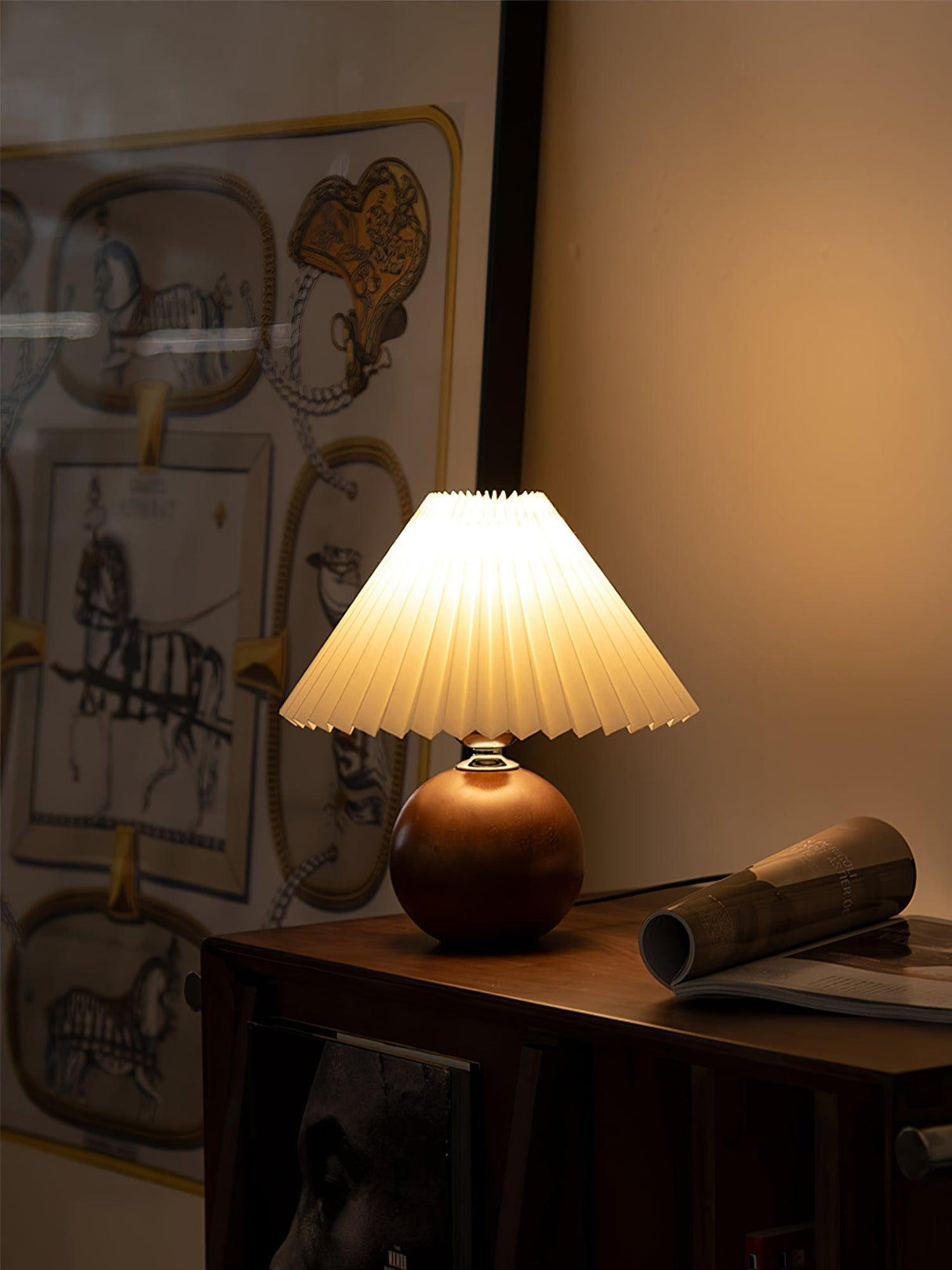 Pleated Wooden Table Lamp