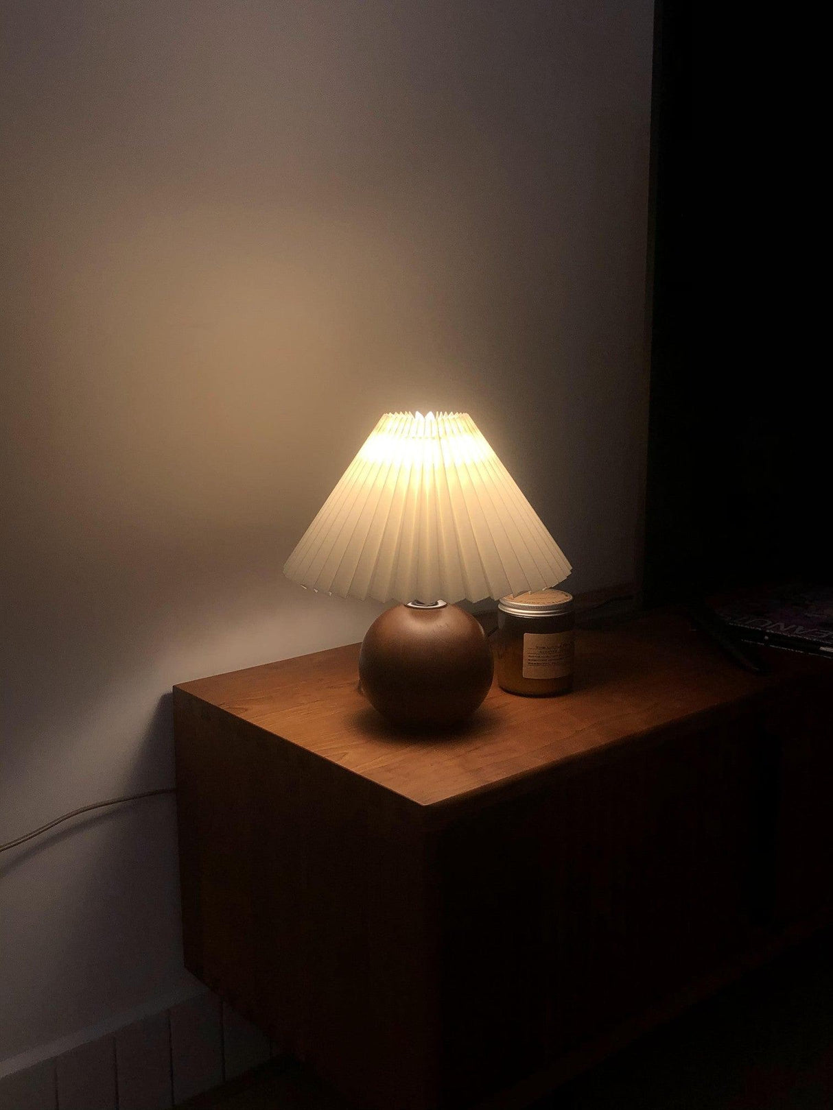 Pleated Wooden Table Lamp