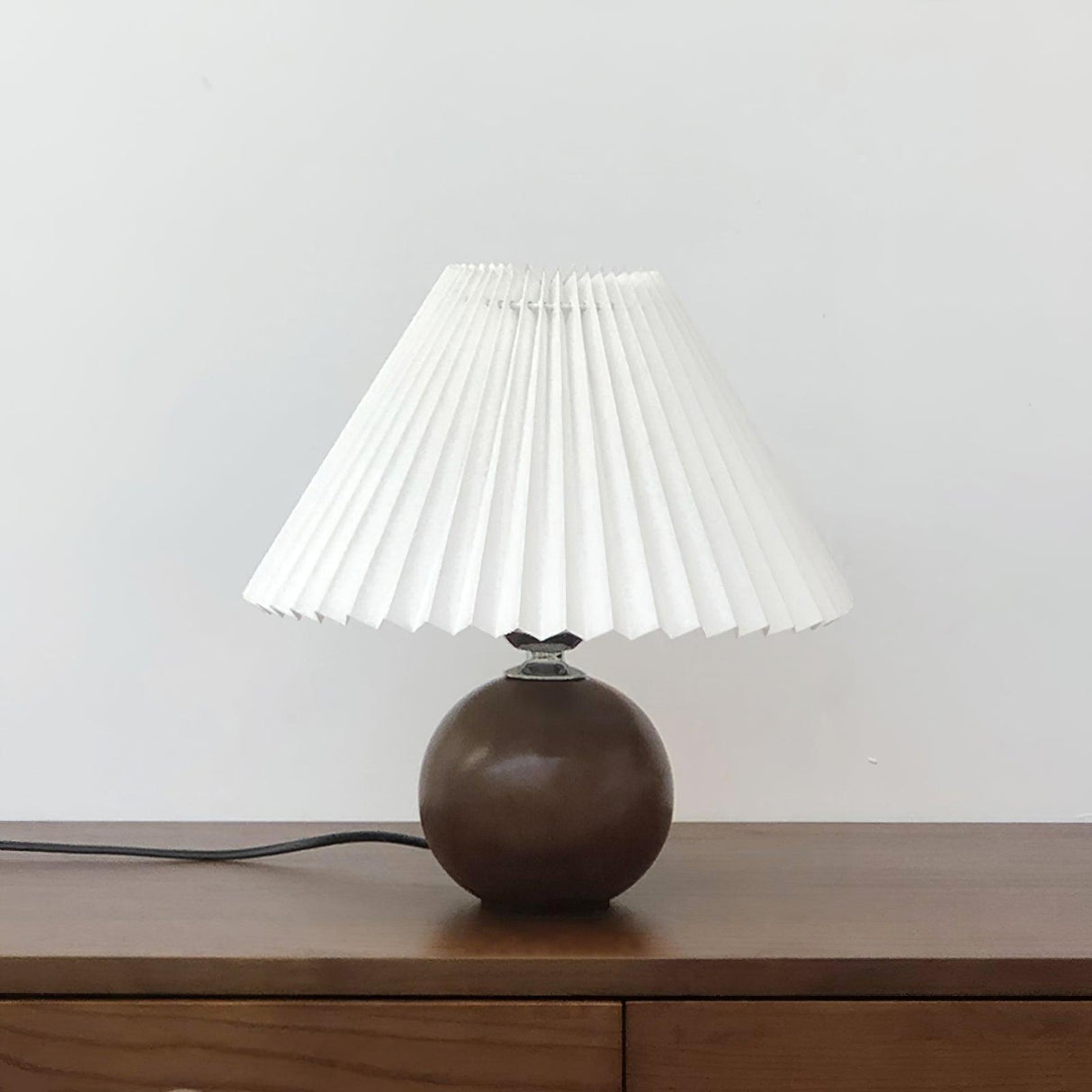 Pleated Wooden Table Lamp