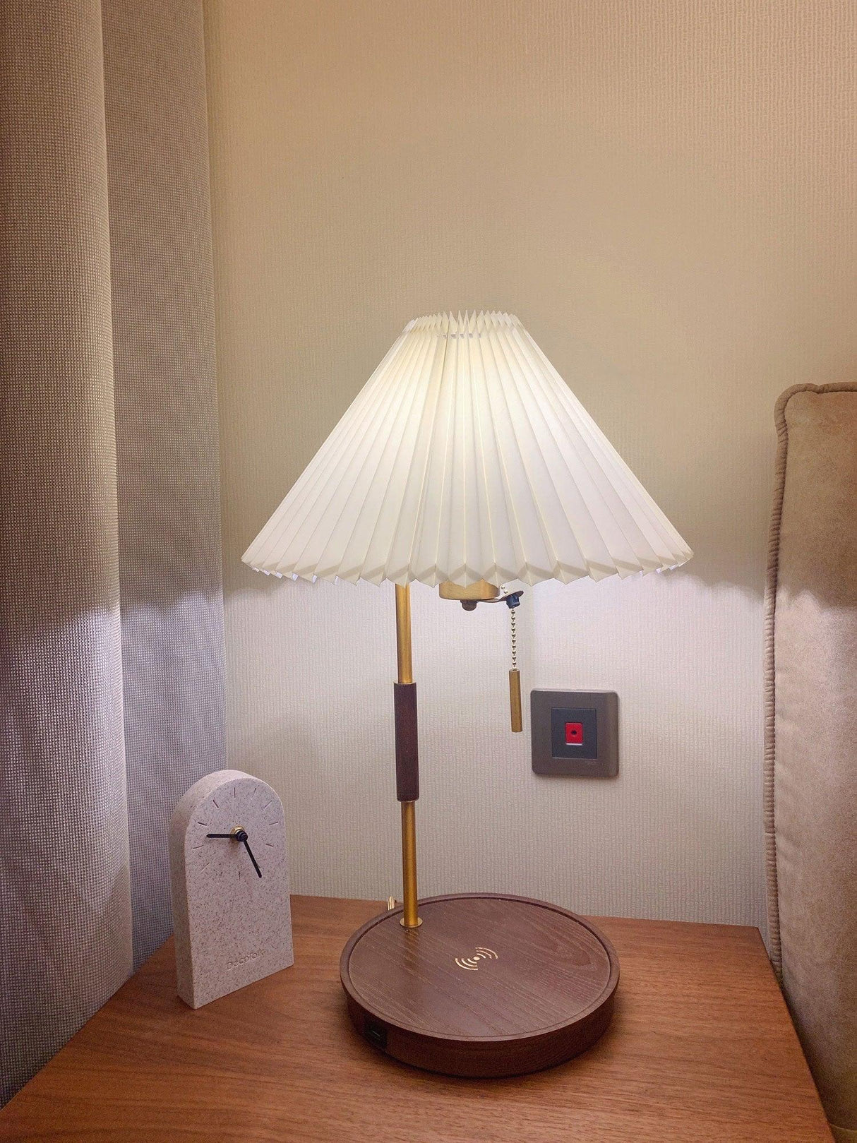 Retro Wooden Table Lamp