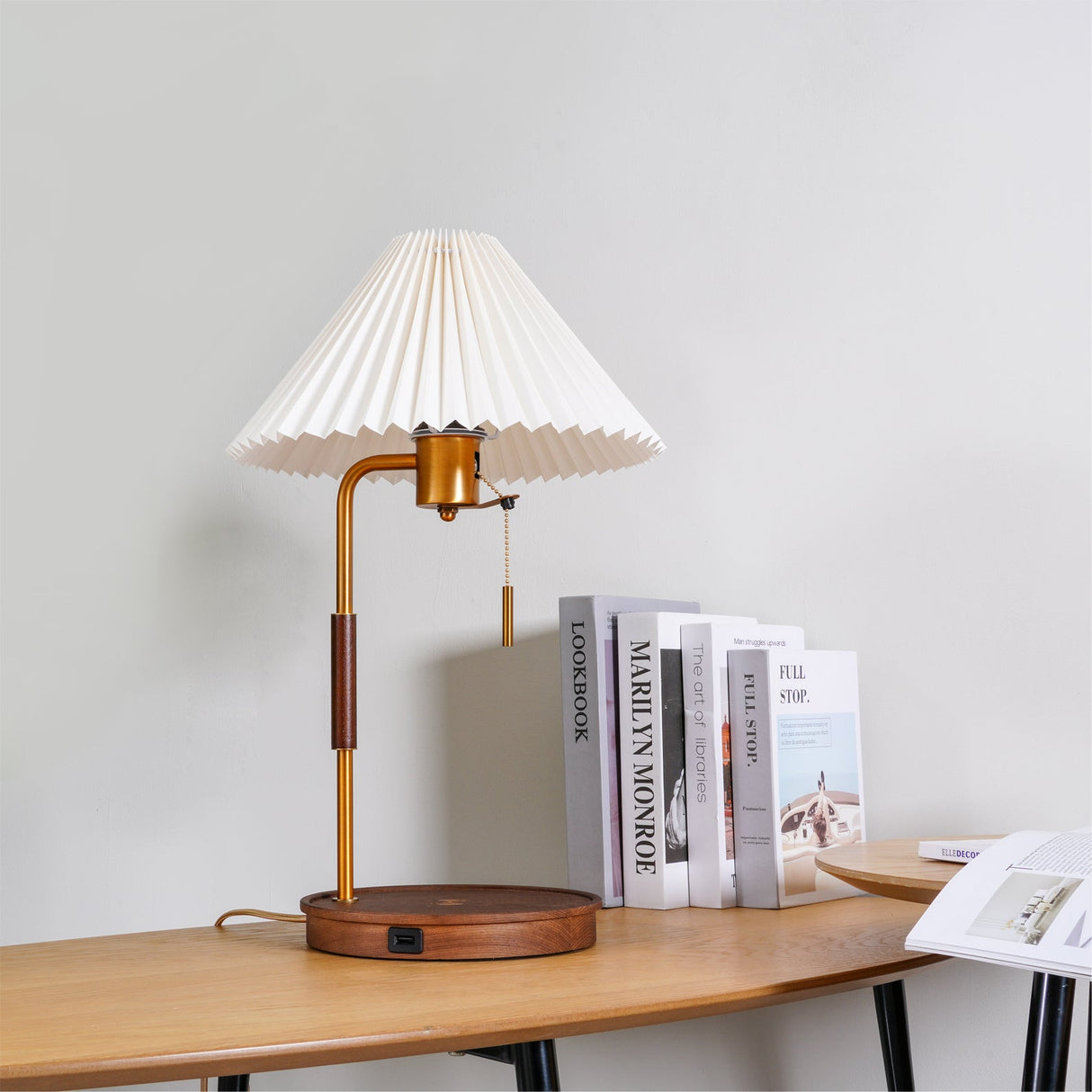 Retro Wooden Table Lamp