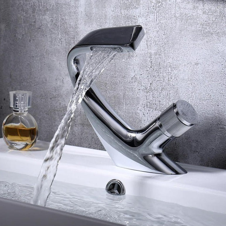 Felton - Modern Curved Bathroom Faucet