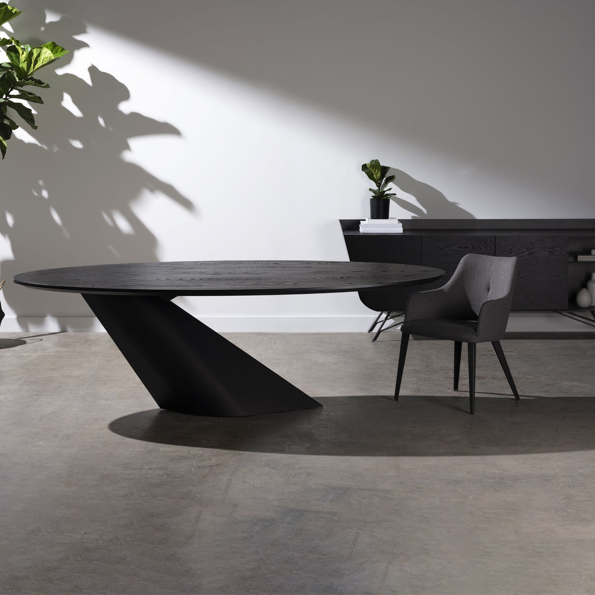 Nuevo Living Oblo Dining Table HGNE279