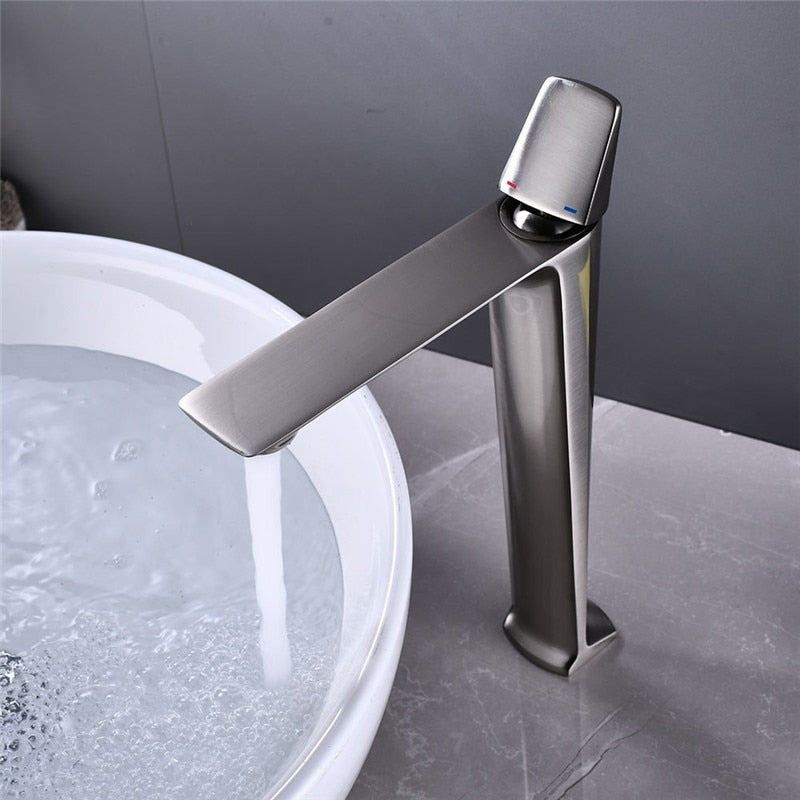 Bennett - Modern Bathroom Faucet