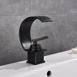 Bruce - Curved Bathroom Faucet