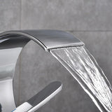 Bruce - Curved Bathroom Faucet