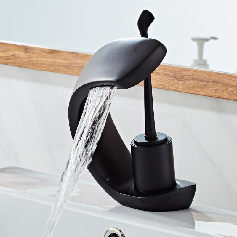 Ellie - Modern Curved Waterfall Faucet