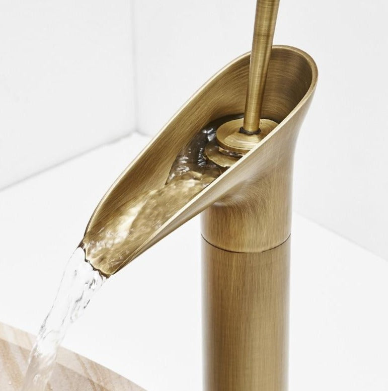 Luxury Oriental Waterfall Faucet