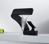 Everest - Modern Curved Faucet