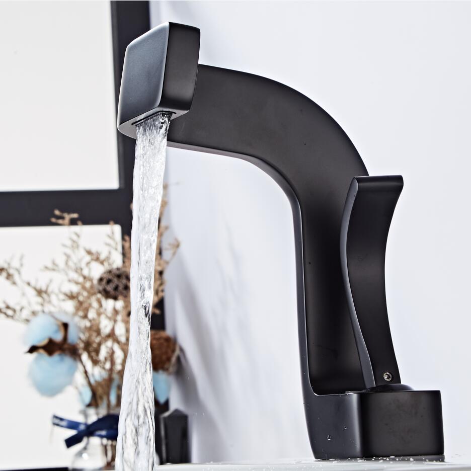 Alyx - Modern Curved Faucet