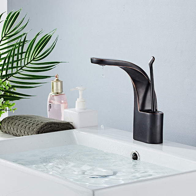 Jordy - Modern Bathroom Faucet