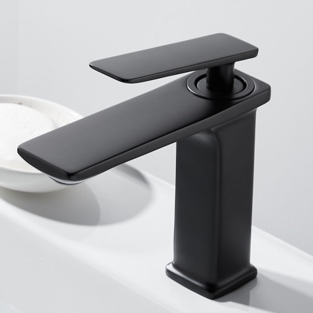 Fallon - Modern Bathroom Faucet